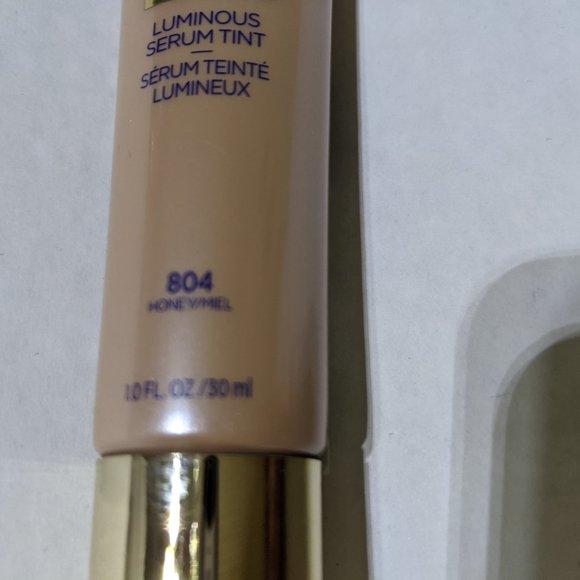 L'Oreal Visible Lift Luminous Serum Tint - Picture 2 of 2